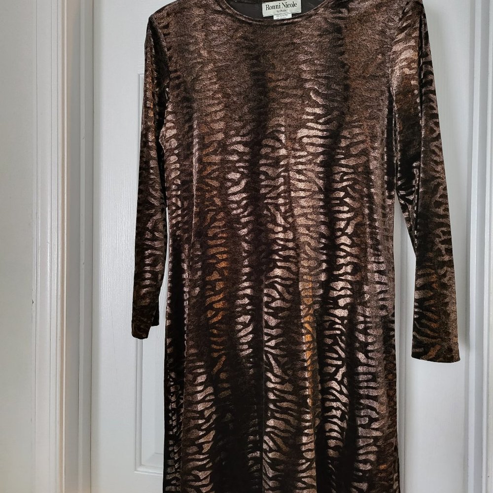 Ronni Nicole Velour Animal Print Womens Party Dress US Size 14